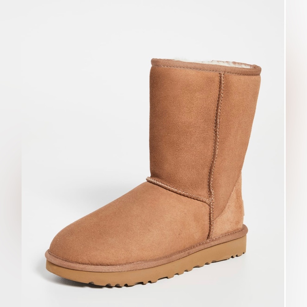 Women’s size 7 Ugg boots